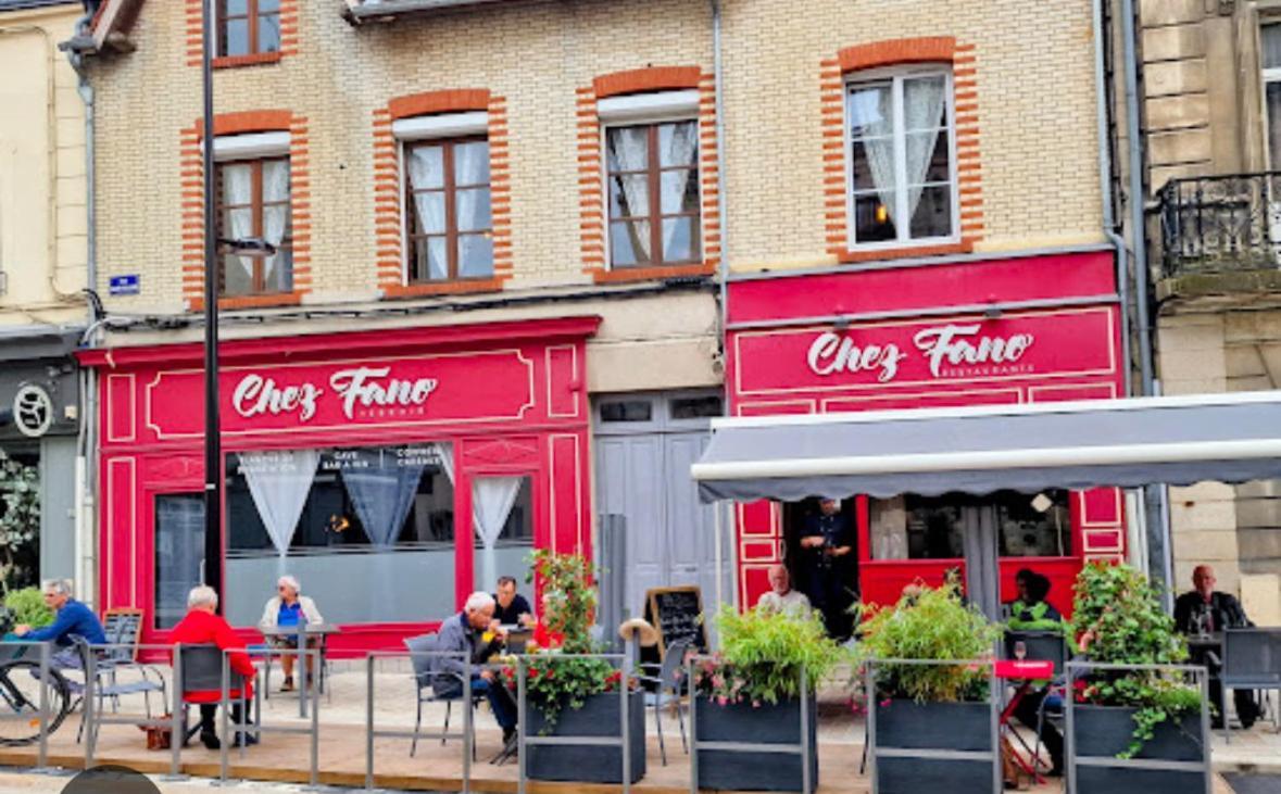 Hotel Les 3 P'Tites Pom'S Alençon Exteriér fotografie